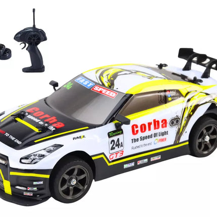 RC sportinis automobilis 1:16 drifto, keičiami ratai, baltas ir geltonas