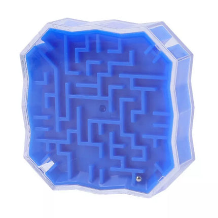 Loginis žaidimas – labirintas su mėlynu kamuoliuku