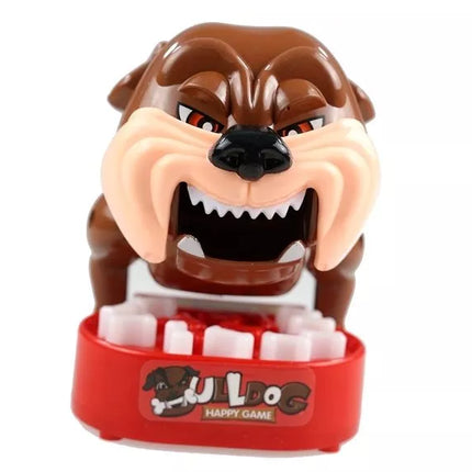 Kandantis buldogas – smagus žaidimas visai šeimai