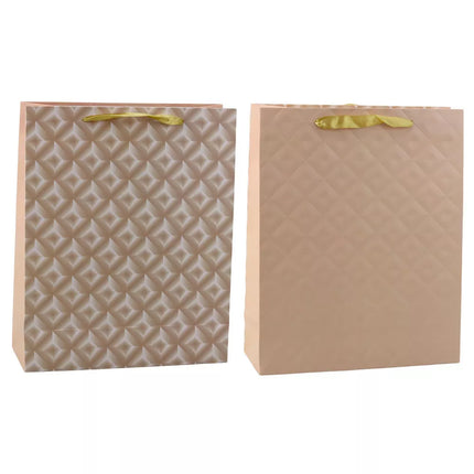 Šviesiai smėlio spalvos reljefinis dovanų maišelis, 32 x 26 x 10 cm