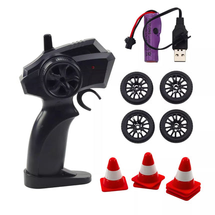 Drift sportinis automobilis su keičiamais ratais, valdomas nuotoliniu būdu, RC 4WD, geltonas