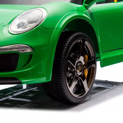 Automobilis su baterijomis S322 Žalias 4x4