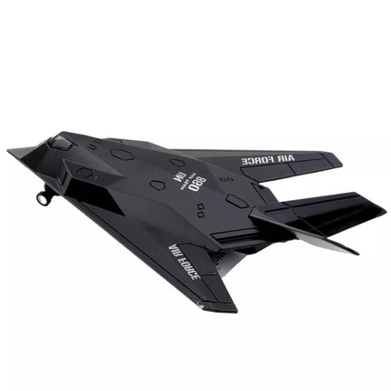 Lėktuvas naikintuvas karinis reaktyvinis lėktuvas su šviesomis ir garsais 1:400