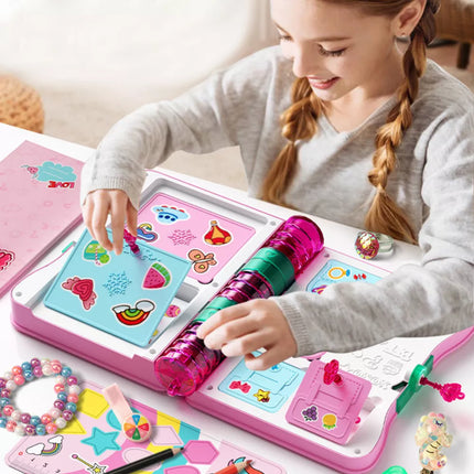 Paslapčių dienoraštis su pakabinama spyna, raktų pakabuku ir priedais, rožinis