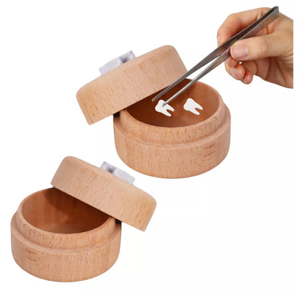 Medinė dėžutė vaiko pieniniams dantukams su graviruotu dantų fėjos paveikslėliu