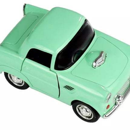 Klasikinis metalinis automobilis su įvairiais garsais