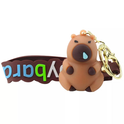 Raktų pakabukas su rudos spalvos kapibaros figūrėle ir karabino žiedeliu
