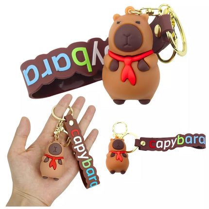 Raktų pakabukas su kapibaros figūrėle ir raudonu šaliku, su karabinu