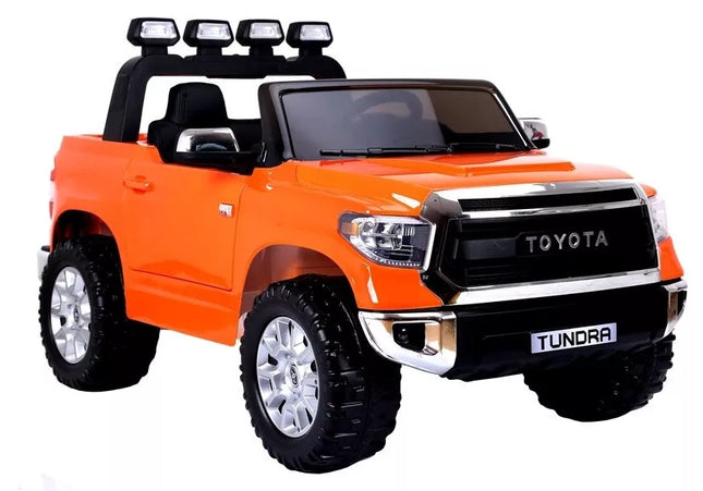 Toyota Tundra oranžinės spalvos - elektromobilis