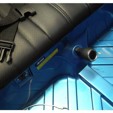 Naujas BMW X6M raudonos spalvos – elektrinis važiavimo automobilis