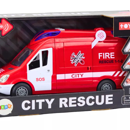 Gaisrinės mašinos šviesos, garsai, atidaromos durys, raudona