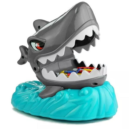 Žaidimas „Crazy Shark Catch The Fish Family“