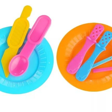 Spalvoto modelino "Pasidaryk pats" gimtadienio torto namelis