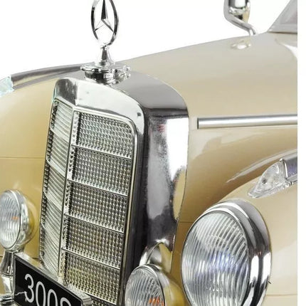 LS-618 Mercedes 300S Smėlio spalvos dažymas – Elektrinis automobilis važiavimui