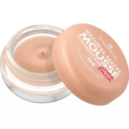 Essence Cosmetics Natūralus matinio pagrindo "Mousse" 04 16g