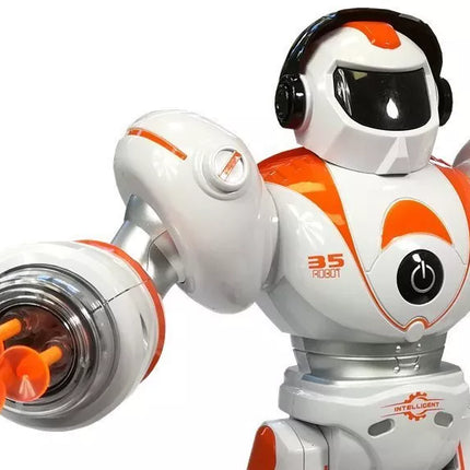 Nuotoliniu būdu valdomas robotas R/C šaudo kulkomis