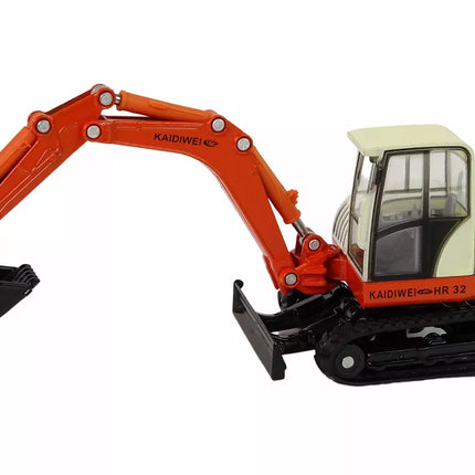 Metalinio ekskavatoriaus su didele strėle 1:50 mastelio liejinio modelis