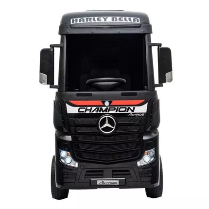 Elektromobilis Mercedes Actros, juodas