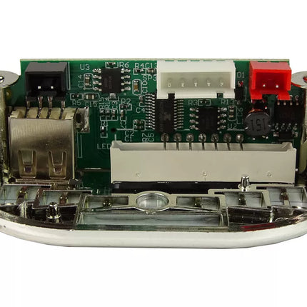 Muzikos panelė elektromobiliui Audi R8