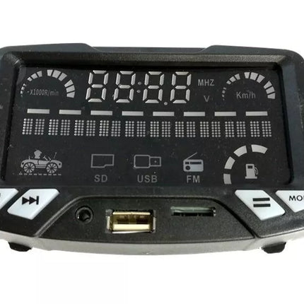 Muzikos panelė Audi Q5 dviviečiam elektromobiliui