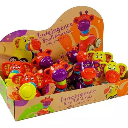 Gyvūnas ant ratų dramblys žirafa