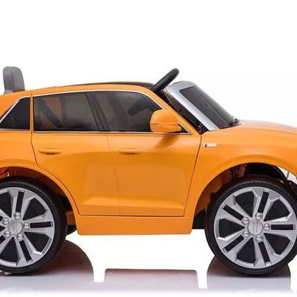 Vaikiška elektromobiliu Audi Q8 JJ2066, geltonos spalvos