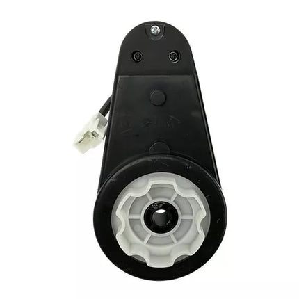 Variklis elektriniam pasivažinėjimo automobiliui XMX607