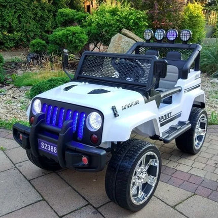 Važiuojamas automobilis S2388 Jeep White 4x45W