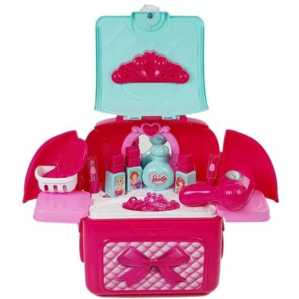 Rožinis grožio rinkinys kuprinėje