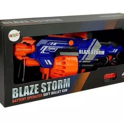 Didelis putplasčio šautuvas su didele dėtuve, talpinančia 40 šovinių