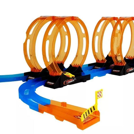 Lenktynių trasa su 4 kilpomis, dvi 181 cm mašinėlės