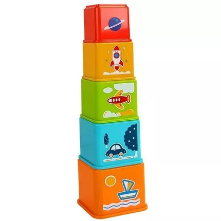 Stiklinių bokštelių piramidė su transporto priemonių paveikslėliais kūdikiams