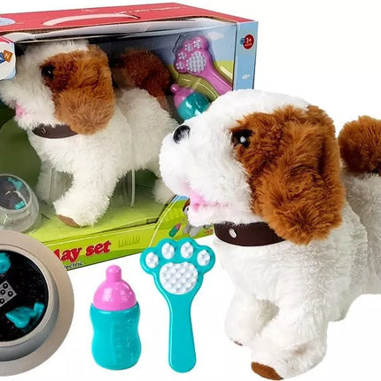 Pliušinis šuo su baterijomis, baltas, su rudais lopais, priedai, garsas