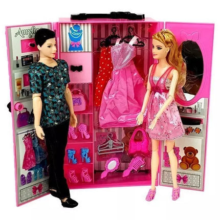 Lėlių rinkinys berniukas mergaitė drabužių spinta persirengimo kambarys drabužiai lagamine