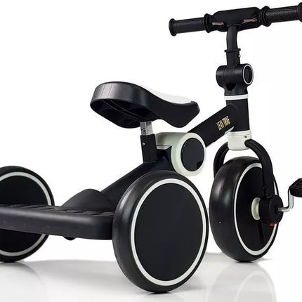 Triratukas dviratis juodai baltas