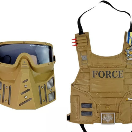 Karinis rinkinys: ginklas, kaukė, žiūronai, liemenė, kompasas