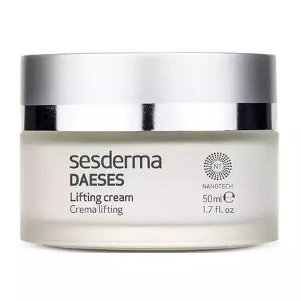 Stangrinantis priešraukšlinis kremas Daeses Sesderma 50ml