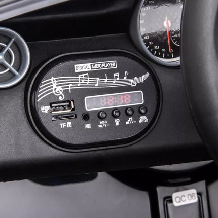 Vaikiškas elektromobilis Mercedes SLC 300, baltas