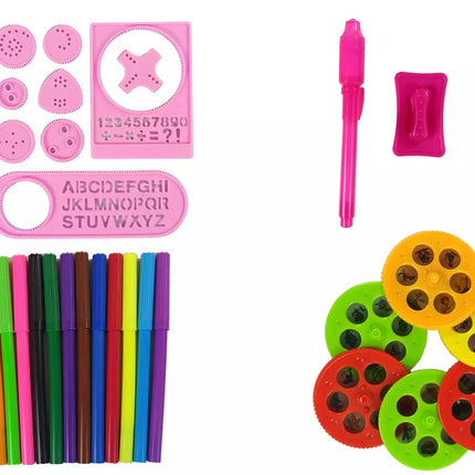 Braižymo stalas, kėdė, projektorius, rožiniai rašikliai, paveikslai