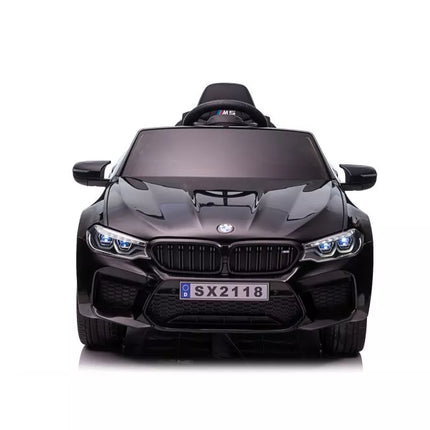 Elektromobilis BMW M5, juodos spalvos