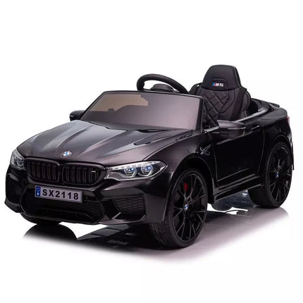 Elektromobilis BMW M5, juodos spalvos