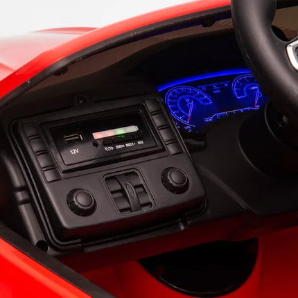 Automobiliukas su baterijomis BMW M5 su platforma tėvams, raudonas, lakuotas