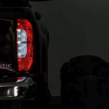 Akumuliatorinis automobilis Mercedes DK-MT950 4x4, juodas, lakuotas