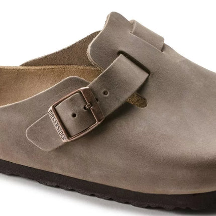„Birkenstock Boston“ tabako rudos alyvuotos odos, reguliaraus ir plataus pločio moterims/vyrams (0960811)