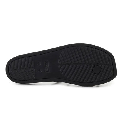 CROCS MIAMI basutės su dirželiu per pirštą, juodos spalvos, 209862-001