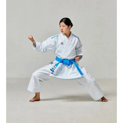 „Extera Kata“ WKF mėlynas karatė kimono | MOOTO