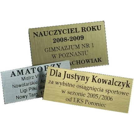 GRAVIRUOTA PLOKŠTELĖ