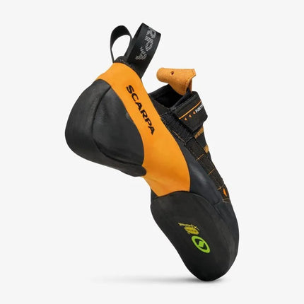 Instinct vs SCARPA batai