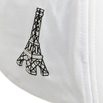 Karl Lagerfeld Paris balta kepurė su dirželiu – L5WH7947-wht