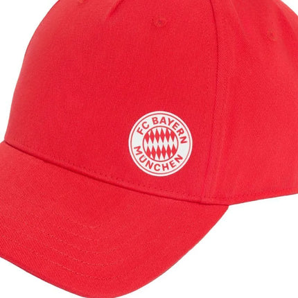 Kepuraitė adidas FC Bayern Munich Essentials, raudona IA2333